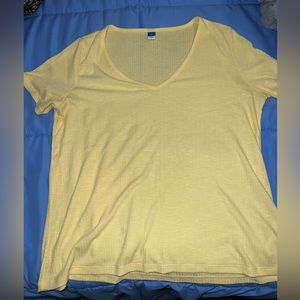 Old Navy T-shirt